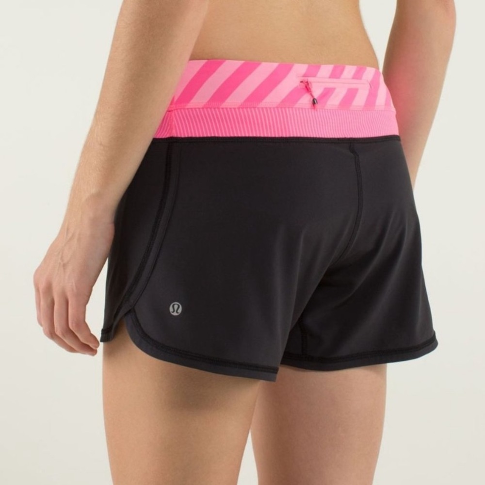 Lululemon Groovy Run Short black pink zing stripe 6